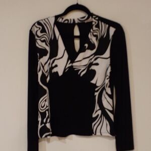 MKM Designs Ladies V Neck Top